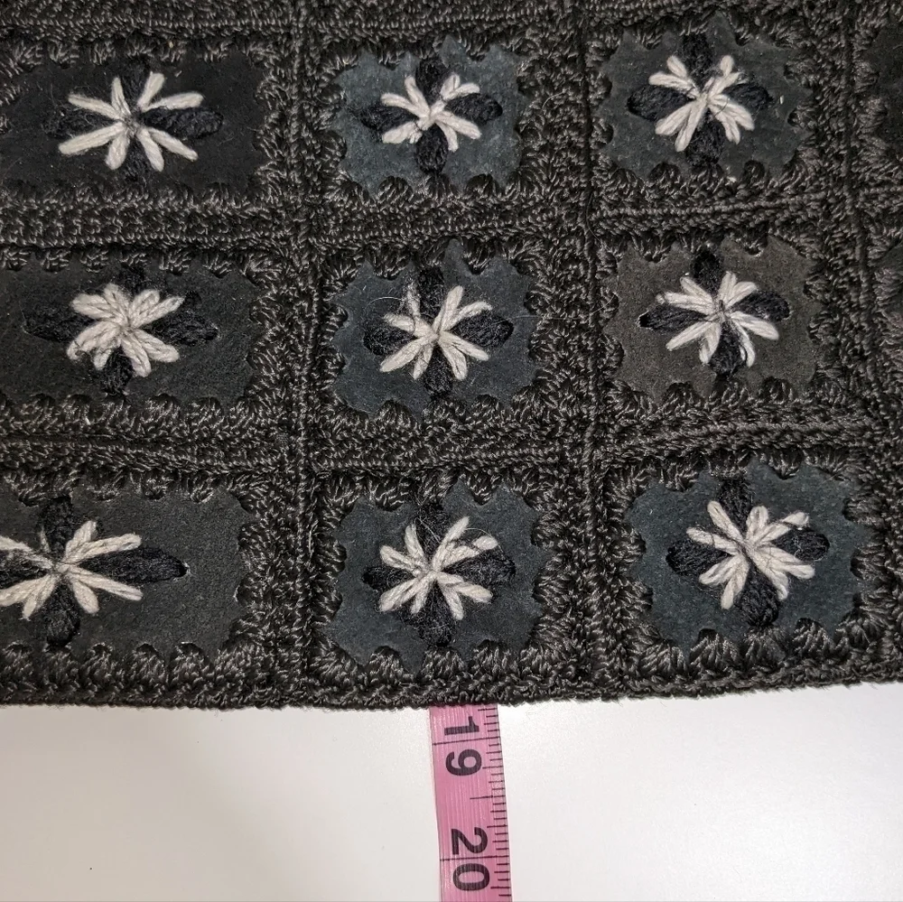The Sak Sequoia Hand Woven Floral Crochet Purse With Leather Strap